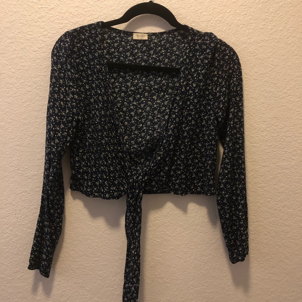 Blue floral front tie shirt